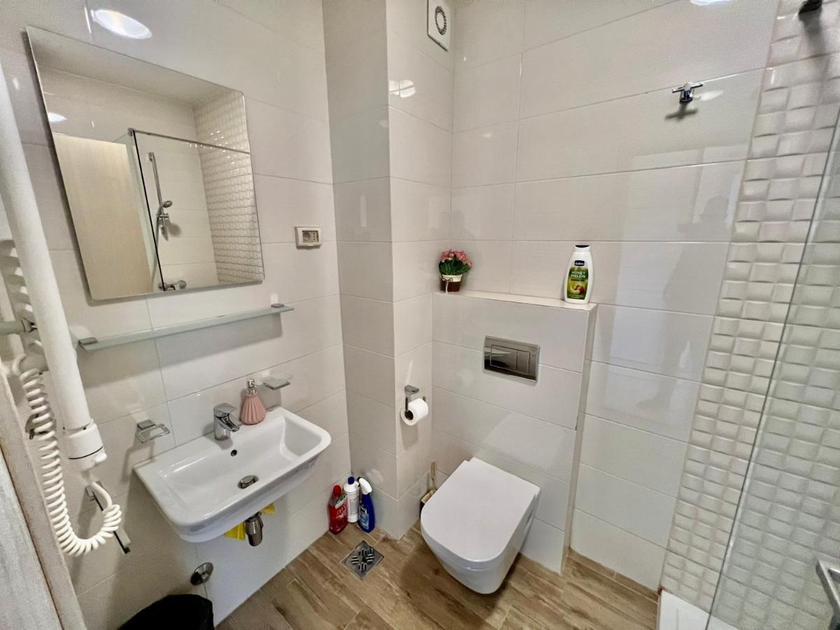 Fanky City Apartments Подгорица Екстериор снимка